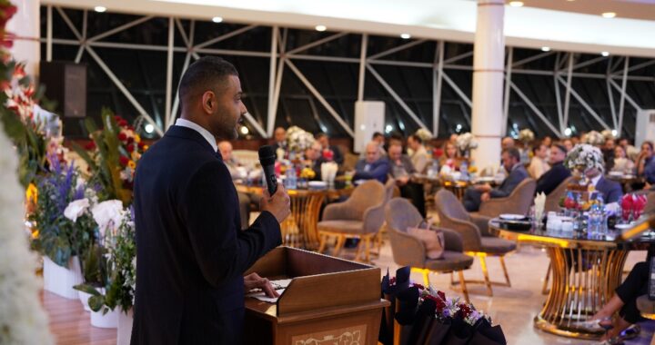 توقف در تجارت خارجی بی معنا است، فقط راهکارها تغییر می کنند